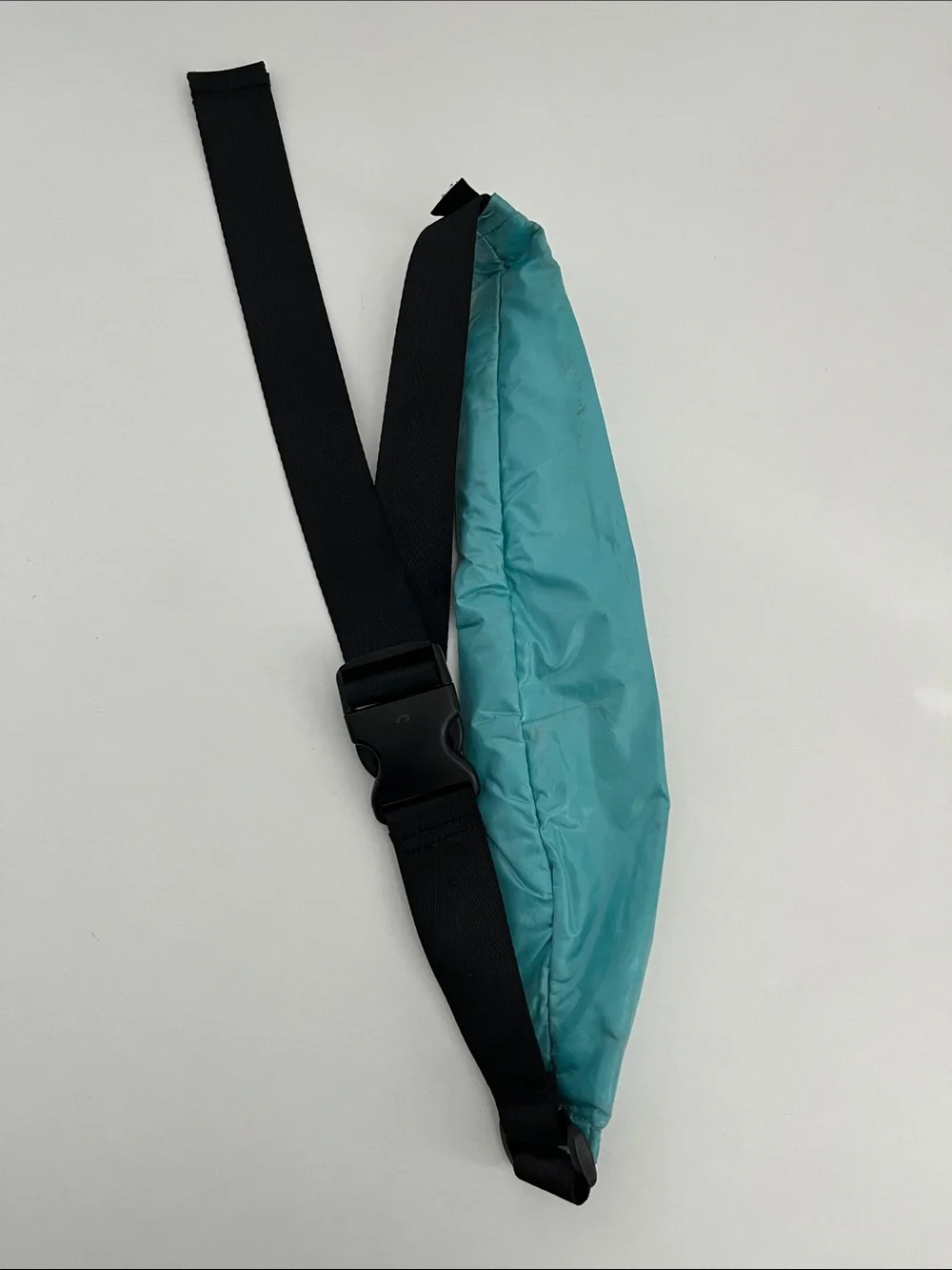 FREE PEOPLE MOVEMENT AQUA BLUE BUM BAG ZIP FOR WORKOUTS